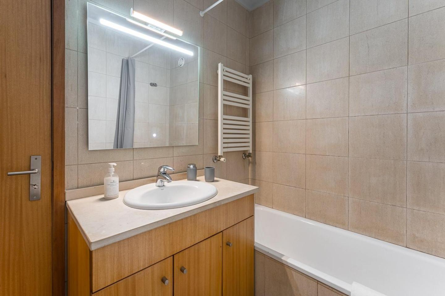 Guestready - Modern Apt Near Matosinhos Beach Bagian luar foto